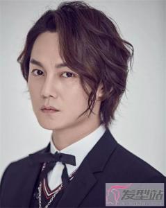 男士潮流纹理烫 男生短烫卷发图片