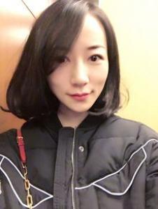 韩式复古可爱羊毛卷发型 短发和长发能见度都极高