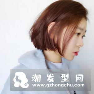 黑茶色掉色是什么颜色 阳光下黑茶色头发图片