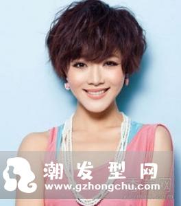 短发烫什么发型时尚 人鱼卷烫发优雅灵动
