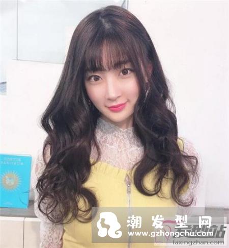 最具有CP感的女生卷发 性感or甜美总有一款适合你