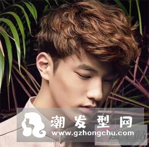 最新男生烫发设计 帅气时髦纹理烫