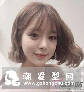 蛋卷头短发怎么烫 这样烫灵动瘦脸显气质