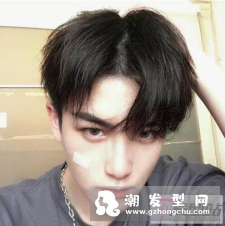 最流行的男生帅气发型 时尚男神发型首选