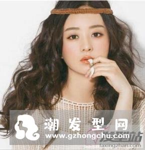 胖女生适合的卷发 修颜洋气变精致小脸