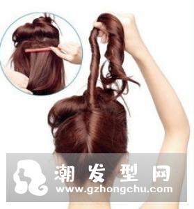 齐肩短发盘发教程图解 麻花辫式盘发简单又显气质