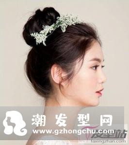 新娘发型丸子头 简约俏皮又减龄