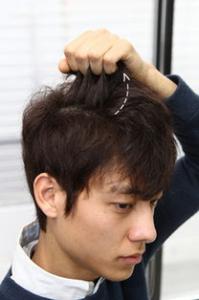 男士烫发纹理发型 将自己打造得更潮