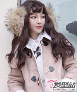 长发女生适合烫什么卷发 纹理烫发时髦修颜显发量