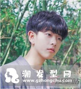 男士显脸小短发发型 帅气瘦脸发型不容错过