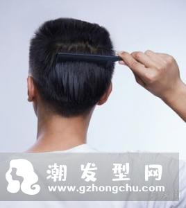 男士油头发型怎么弄 三款容易打造的发型