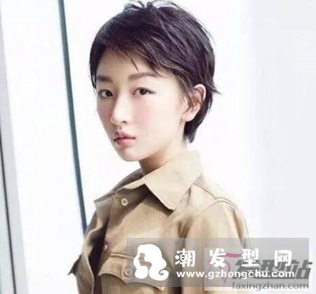 周冬雨短发发型 名副其实的短发女王