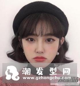 蛋卷头短发怎么烫 这样烫灵动瘦脸显气质