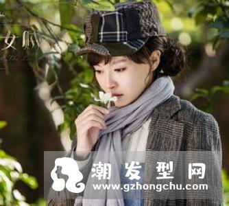 星光大赏2017唐嫣发型叫什么 同款花苞头怎么弄