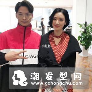 想换造型,但又不知道自己适不适合,该不该跟发型师聊天?