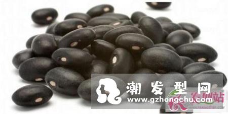 多食用黑豆,更可令头发变得乌黑有光泽_健康频道