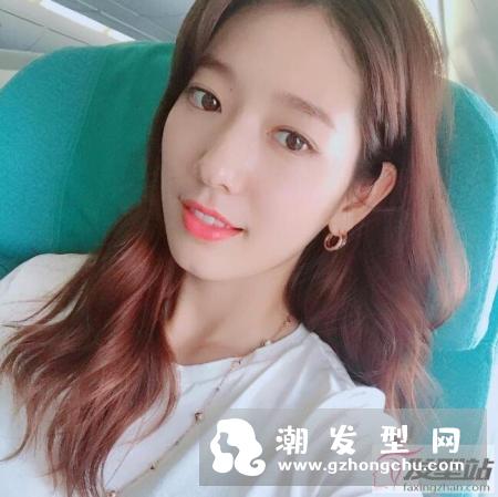 朴信惠狂爱蓬松微卷发 养发护发经验倾心分享