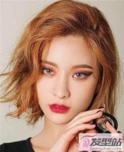 什么是“裙摆头”发型？ 齐脖短发美到让人羡慕