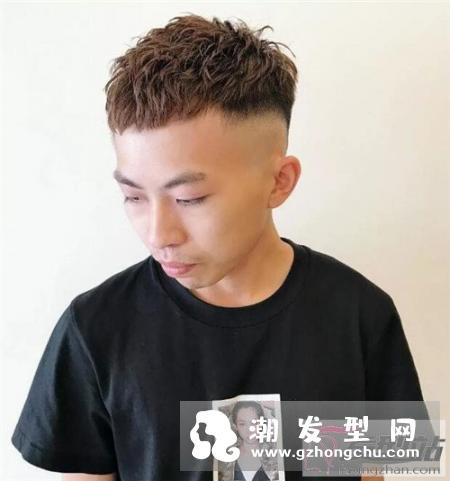 四款帅哥发型模板 是时候换一款新发型了
