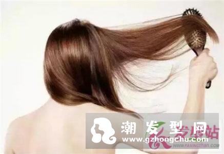9个虐待头发的坏习惯 你中了几个