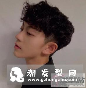 男生两边铲可以选择什么发型 最靓的仔选最潮的发型