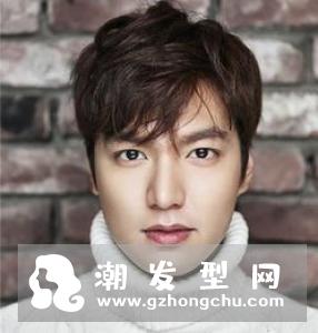 男生长脸适合什么发型 韩式男发时尚修颜又吸睛