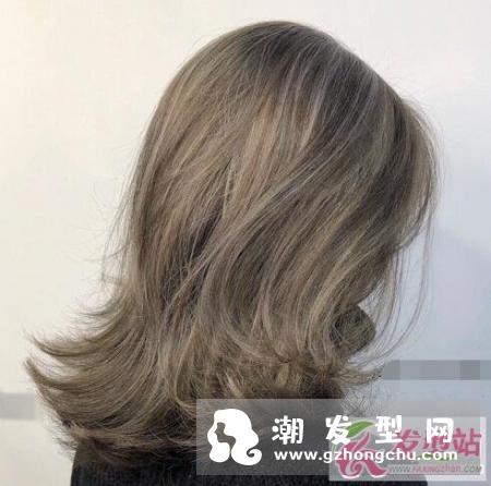 染奶奶灰头皮多处发红 染发前这些事项一定要注意