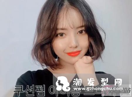 短发如何卷发棒卷内扣 短发/中长显嫩内弯教程（gif动图）