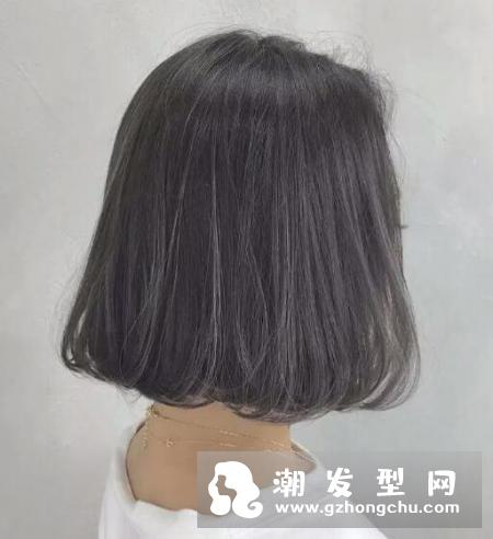 洗头掉多少头发正常 如果超出这个数你应该引起重视