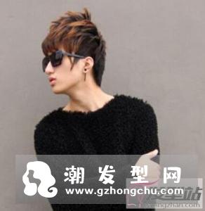 男生朋克风短发发型 帅气酷炫打造个性潮男