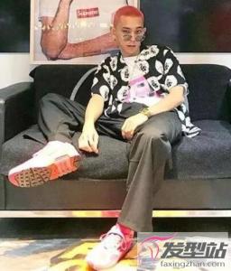 男生寸头怎么剪 这样剪帅气酷炫　