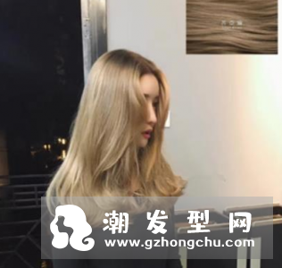 梨木色头发是什么颜色 显老吗