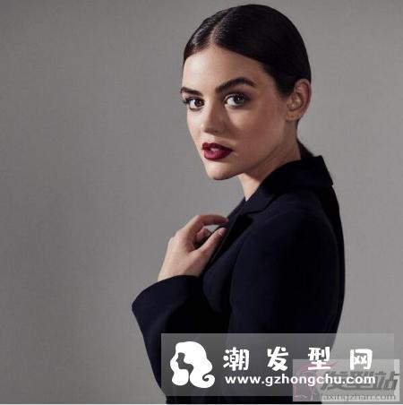 短发女生必读！LUCY HALE 的五个帅气短发造型