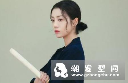我站在桥上看风景李溪芮发型叫什么 萧水光剧照介绍