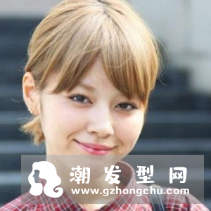 短发亚麻色头发图片 染发剂怎么调配