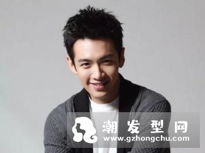 亚洲男生都流行留 寸头刘海飞机头背头