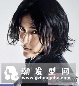 文艺男青年适合的发型 凌乱有个性不乏帅气感