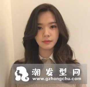 2018流行卷发发型图片 小波浪卷怎么打理