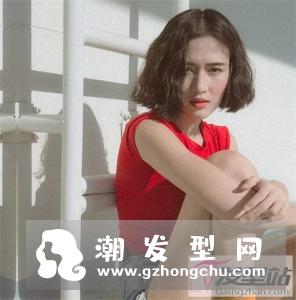气质波波头短发 文艺减龄学生头