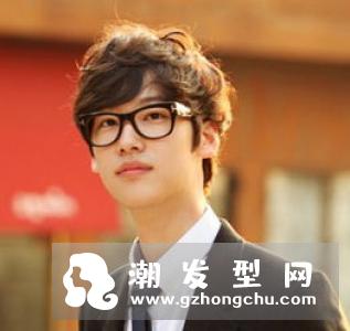 男生短头发怎么烫好看 人气最高的五款男生烫发发型