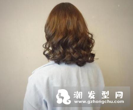 如何让头发浓密 引起头发稀少原因及让头发浓密方法推荐