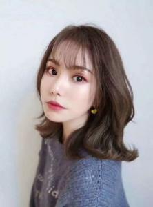 锁骨发怎么烫好看 锁骨卷发型不挑人还超耐看