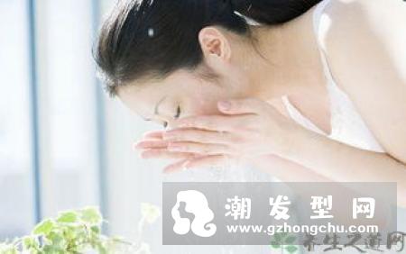 先洗澡还是先洗头？正确的洗澡与洗头发顺序