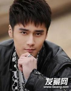 卷发发型男 卷发的男生这样梳发型最好看