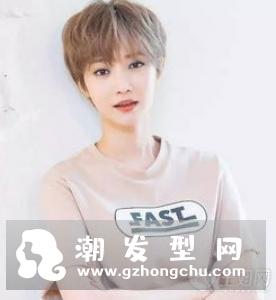 想换发型请参考这款齐耳短发 好多长发女星都剪这样的发型了