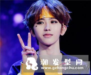 韩系男生发型设计 心形刘海时髦当道