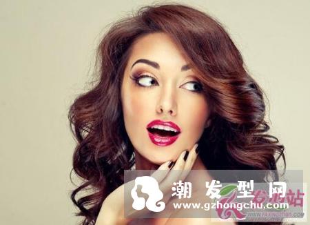 卷发怎么打理好 教你如何打理卷发的方法