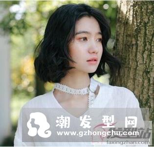 文艺风短发造型设计 清新靓丽自然就是美