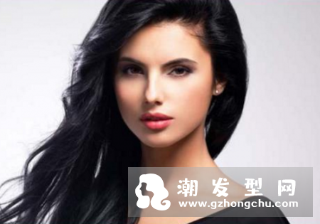 头发多适合烫什么发型 怎么护发