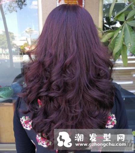 想换造型,但又不知道自己适不适合,该不该跟发型师聊天?